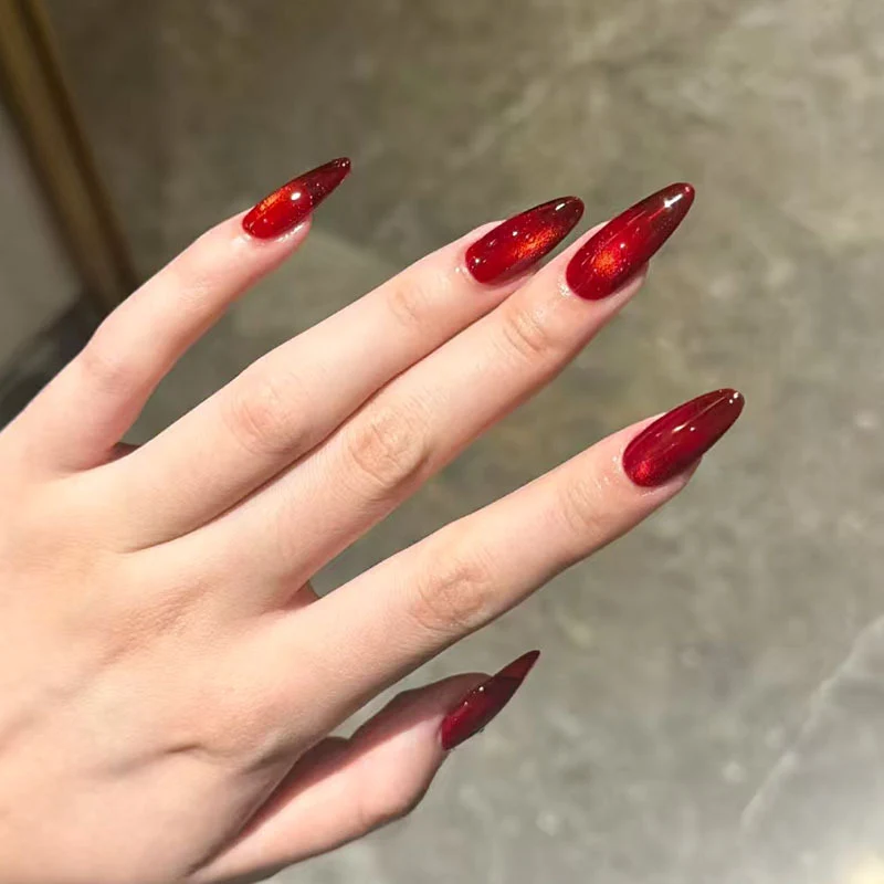 Glänzendes Stiletto Kunst Press-On Nagelset