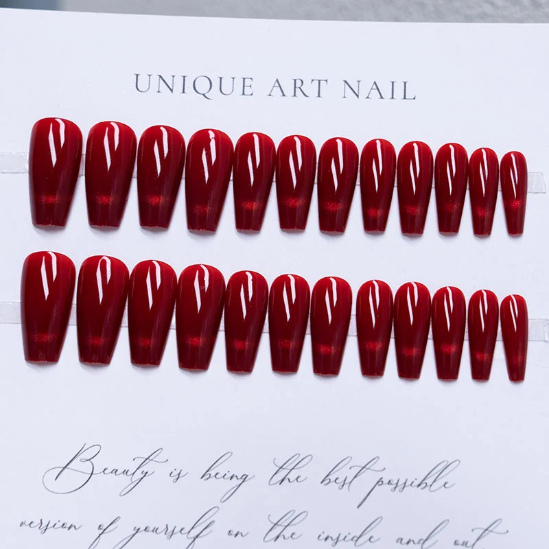 Glänzendes Press-On Nagel Set