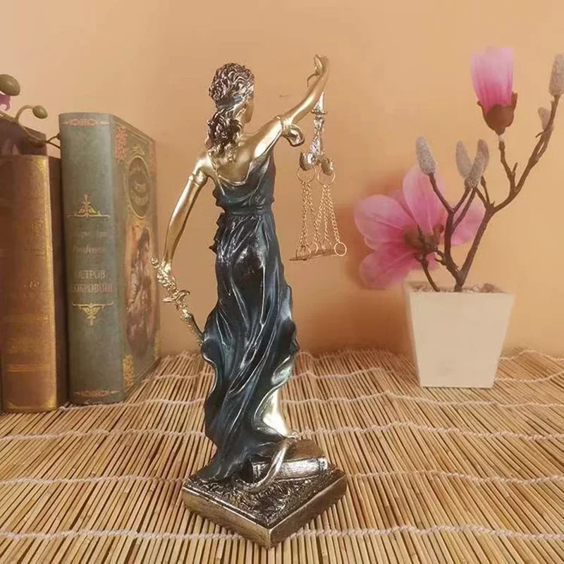 Skanto | ERMAKOVA Europäische Antike Bronze Griechische Göttin der Gerechtigkeit Statue Faire Engel Harz Skulptur Ornamente Schreibtisch Home Decor Geschenk