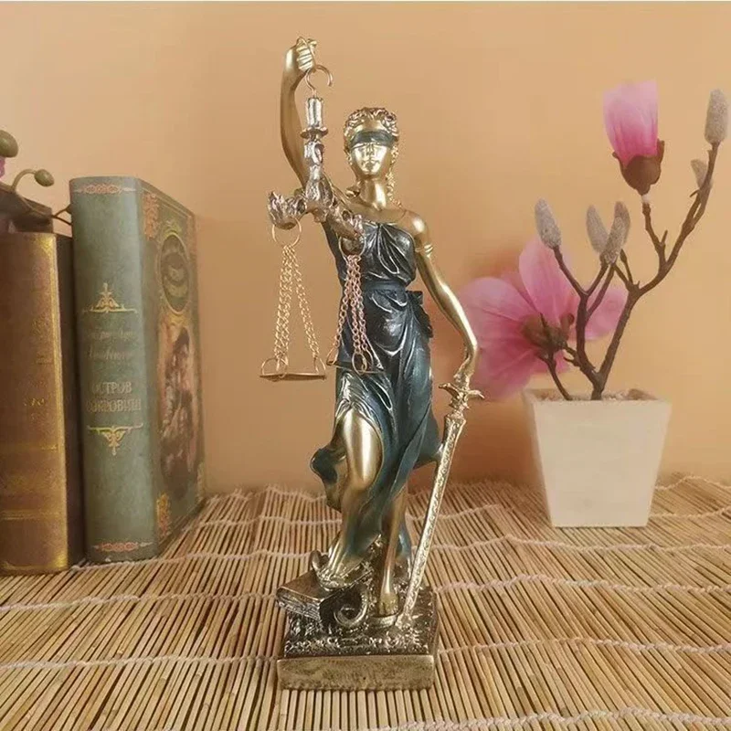 Skanto | ERMAKOVA Europäische Antike Bronze Griechische Göttin der Gerechtigkeit Statue Faire Engel Harz Skulptur Ornamente Schreibtisch Home Decor Geschenk