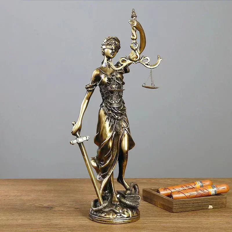 Skanto | ERMAKOVA Europäische Antike Bronze Griechische Göttin der Gerechtigkeit Statue Faire Engel Harz Skulptur Ornamente Schreibtisch Home Decor Geschenk