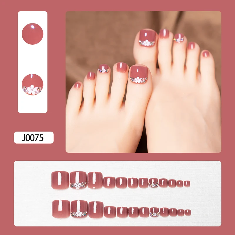 Glitzernde French Tip Zehennagelkunst