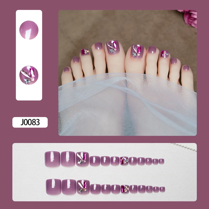 Glitzernde French Tip Zehennagelkunst