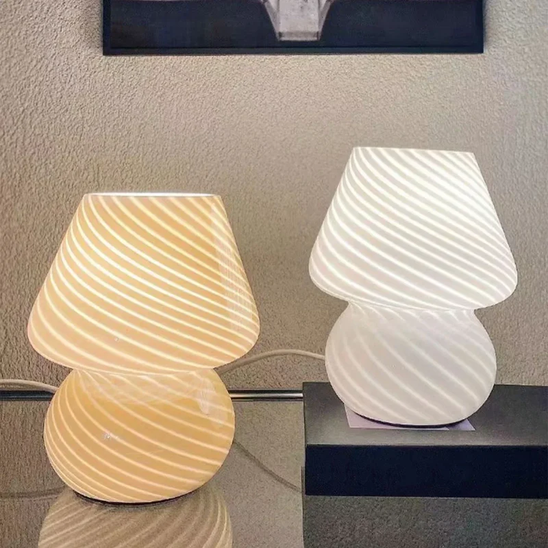 Skanto | Murano Glas Tischlampe - Elegant und Einzigartig