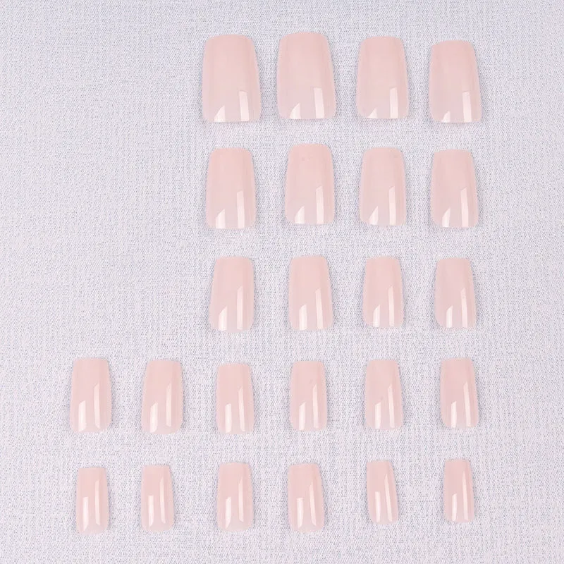 Glänzender natürlicher Nagel-Finish