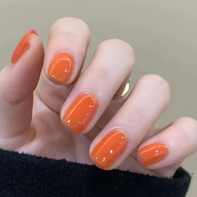 Glänzendes Nagellack-Set