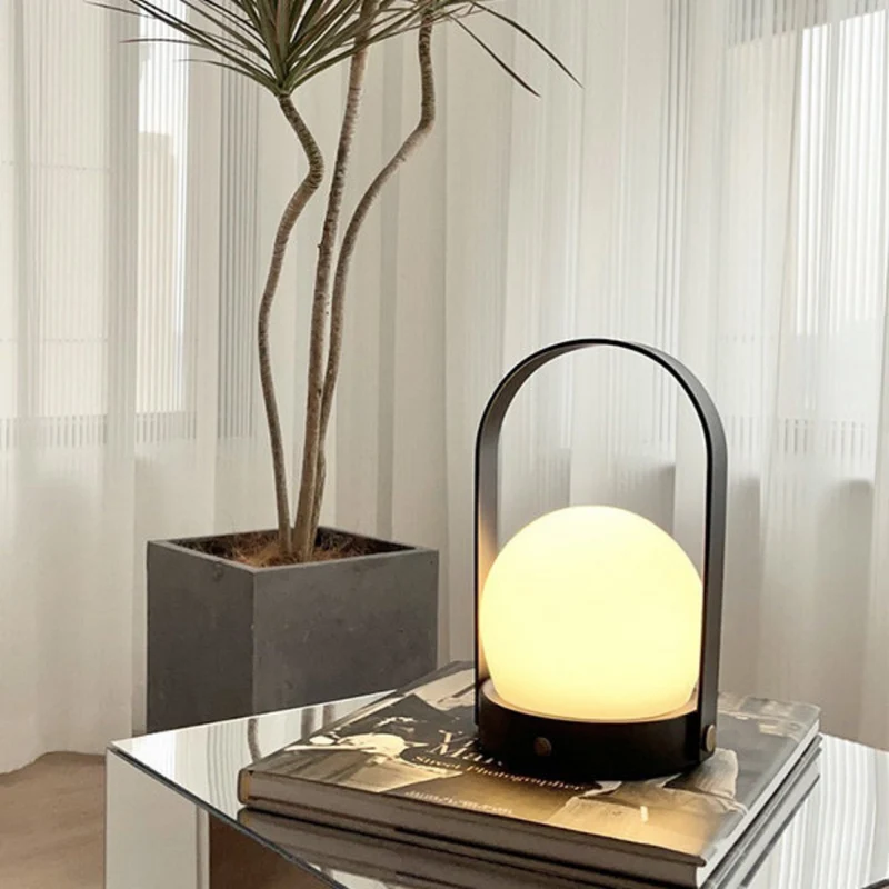 Skanto | Royelux The Carrie Laterne Kabellose Pendelleuchte – Tragbare LED-Lampe mit einstellbarer Helligkeit