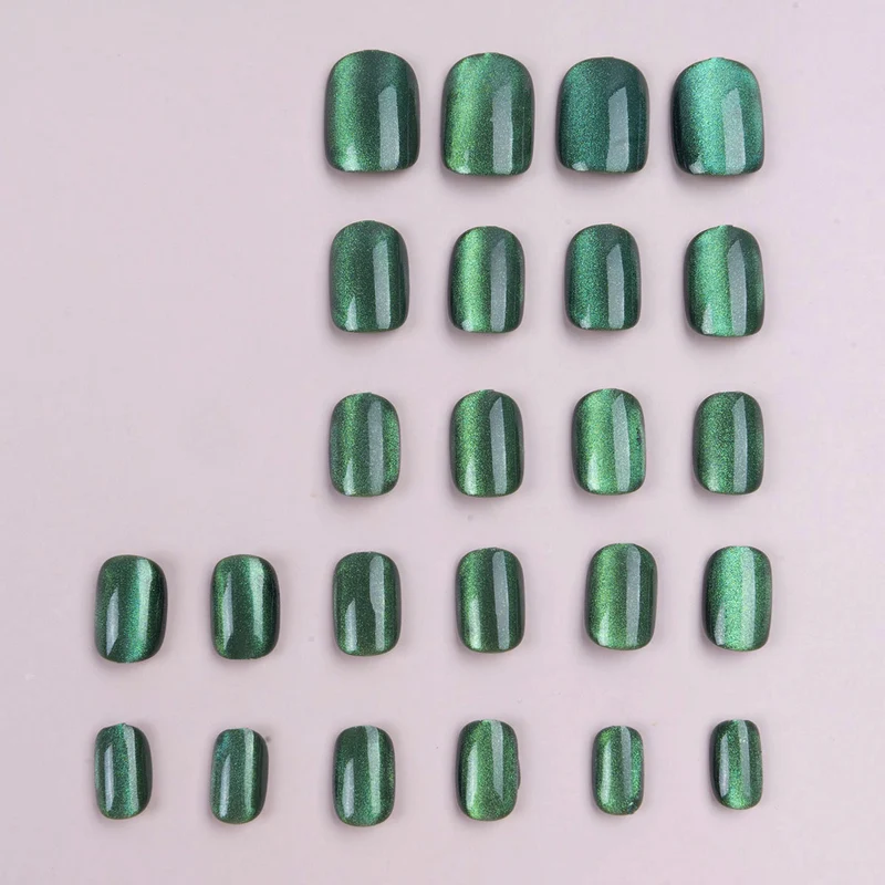 Glänzende grüne Press-On-Nagelset
