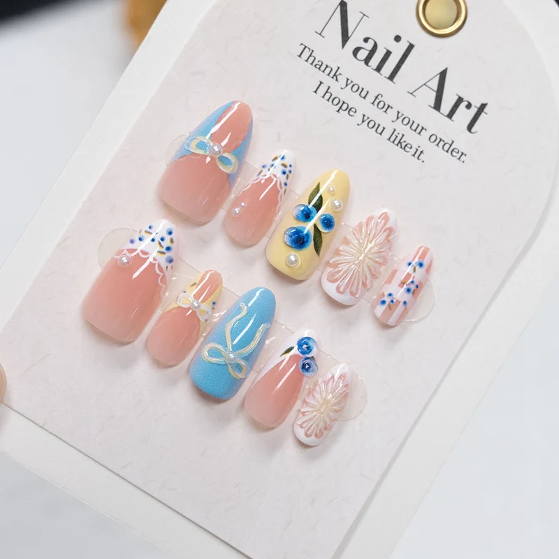 Blumenmuster Druck-On Nagelkunst
