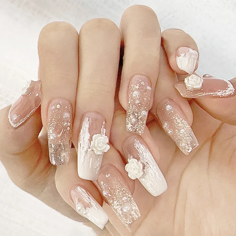 Exquisite Floral Press-On Nägel
