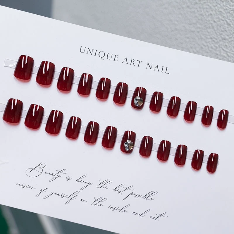 Glamouröses Nagelkunst-Set