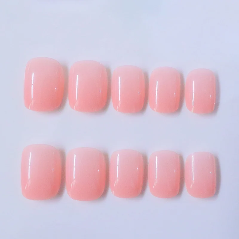 Natürlicher Finish-Nagellack Karnz