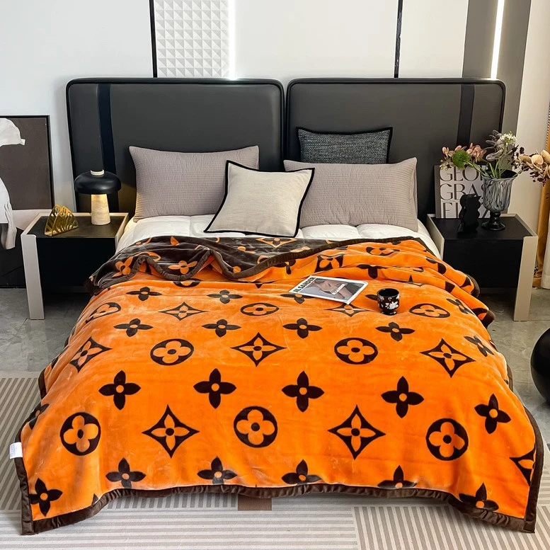 Blumengemusterte Fleece-Wurfdecke Karnz
