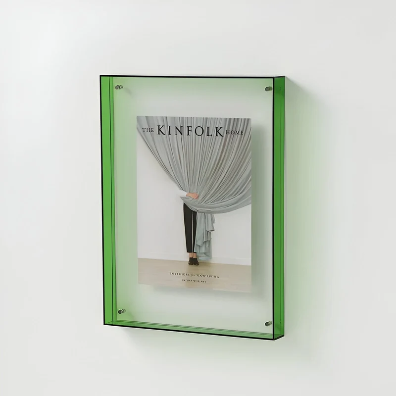 Skanto | Farbiger transparenter Acrylrahmen für moderne Displays