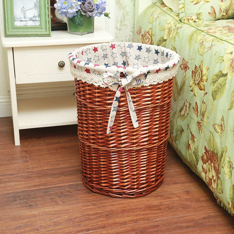 Damen Wäschekorb aus geflochtenem Naturmaterial mit dekorativem Stofffutter Karnz