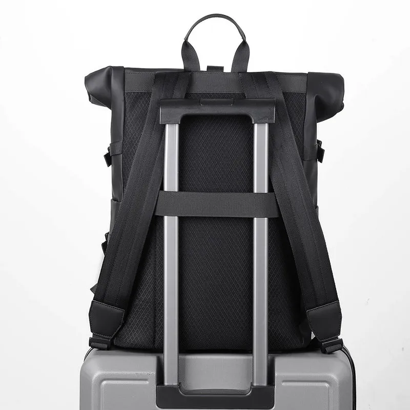 Stylischer Rolltop-Rucksack mit Vielseitigen Organisationsfächern Karnz