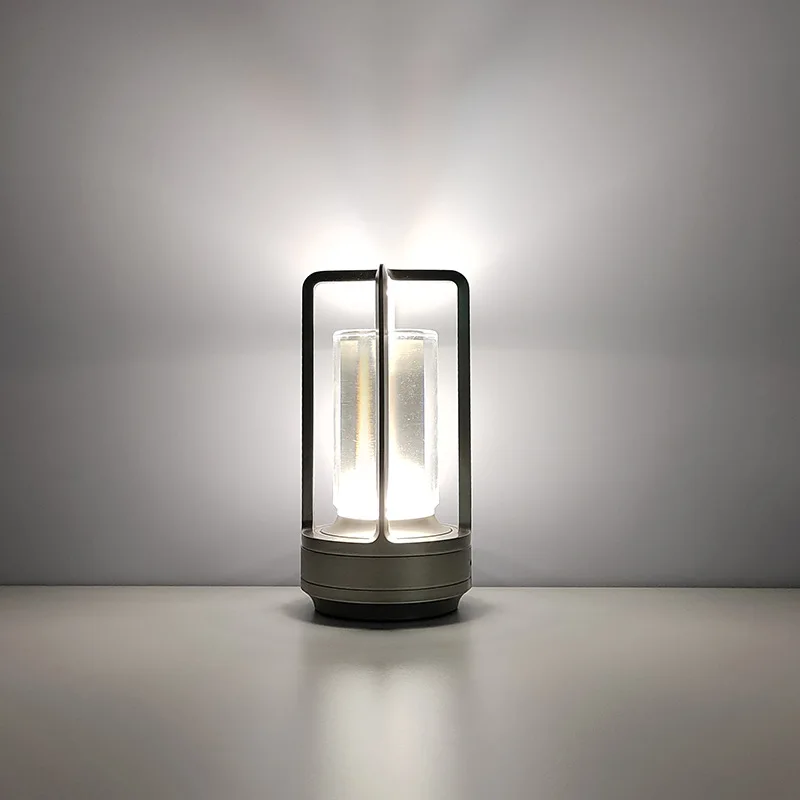 Skanto | Tragbare kabellose LED Laterne mit Ladestation