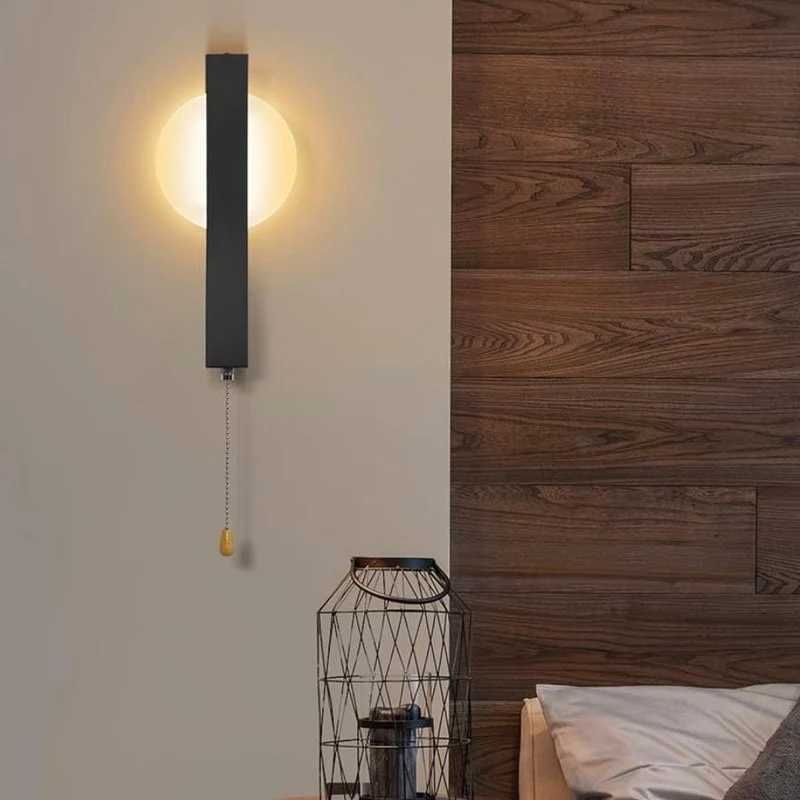 Moderne Wandleuchte mit Zugschalter rundes Design