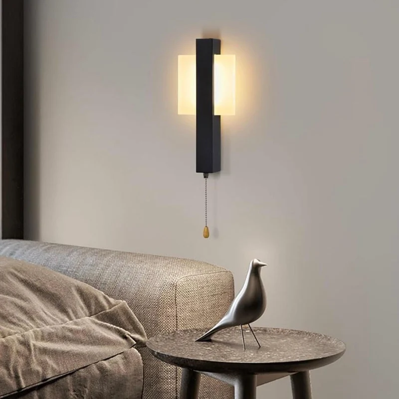 Moderne Wandleuchte mit Zugschalter quadratisches Design
