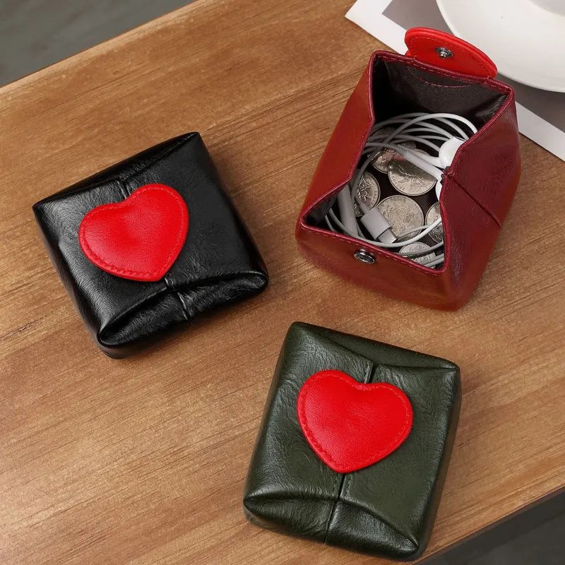 Herz-verzierte Leder-Münztasche