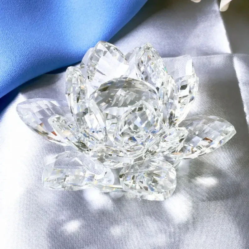 Skanto Kristall Lotusblume Figur Home Hochzeitsdekoration Glas Kunstsammlung Briefbeschwerer Büroschreibtisch Schmuck Souvenir Geschenke