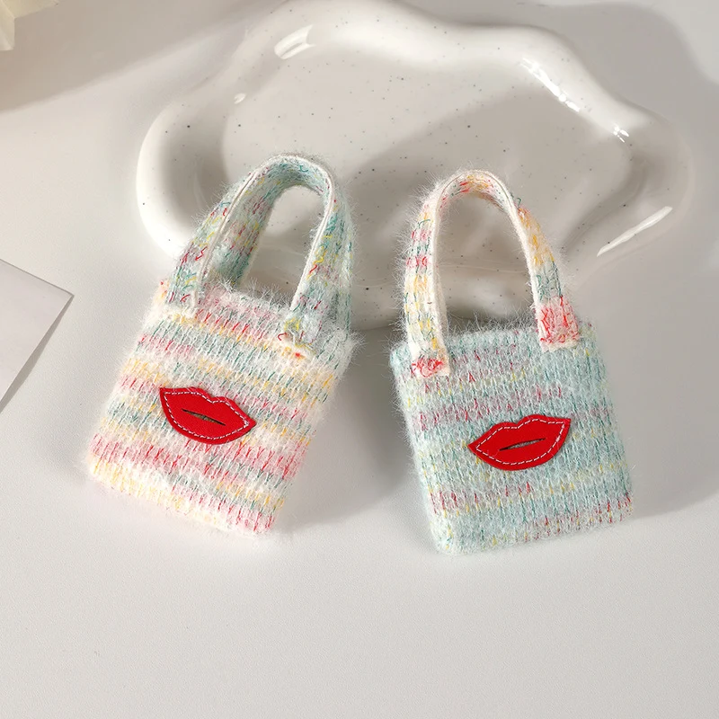 Verspielte Mini-Handtasche