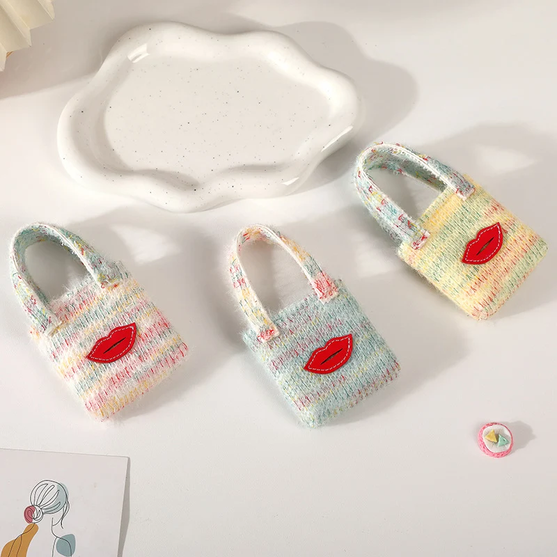 Verspielte Mini-Handtasche