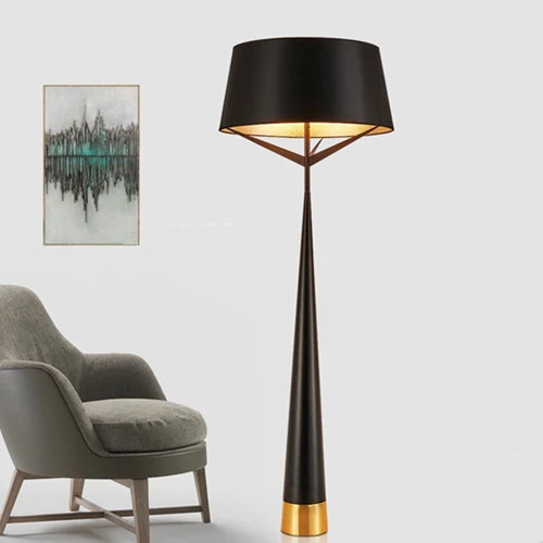 Moderne Skulpturale Stehlampe