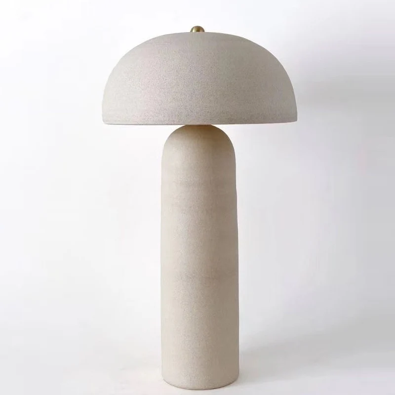 Pilzförmige Tischlampe