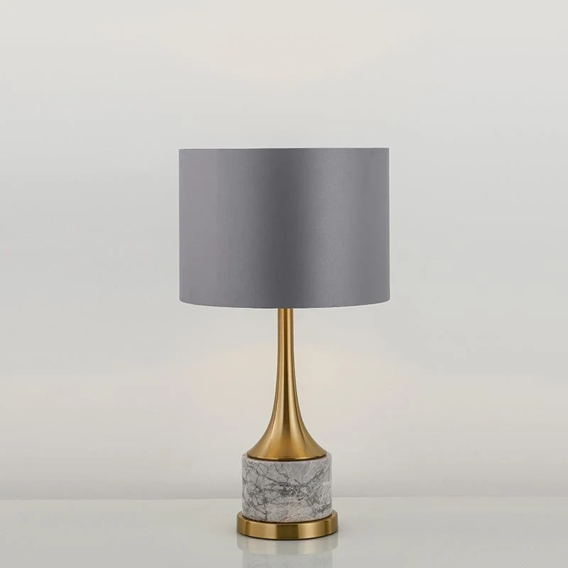 Moderne anspruchsvolle Tischlampe