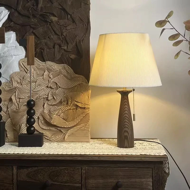 Moderne Minimalistische Tischlampe mit einzigartigem strukturiertem Schirm