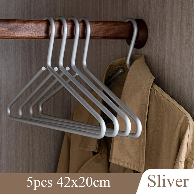 Skanto | 5er-Set Kleiderbügel aus massivem mattem Gold/Silber │ Nahtloser Metall-Kleiderschrank-Organizer