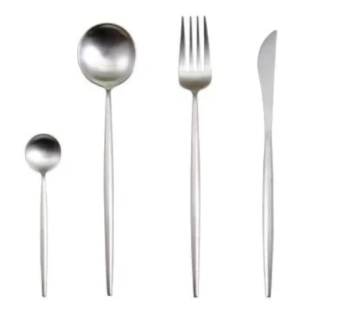 Skanto | LUXURIÖSES UNBEHANDELTES STAHL 24-TEILIGES GOLD-SILBER BESTECKSSET