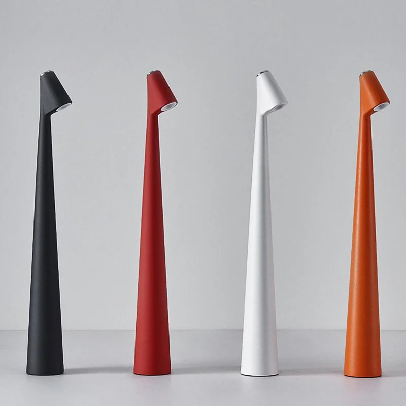 Skanto | Skanto LED-Drahtleuchte im minimalistischen Design | Tischleuchte