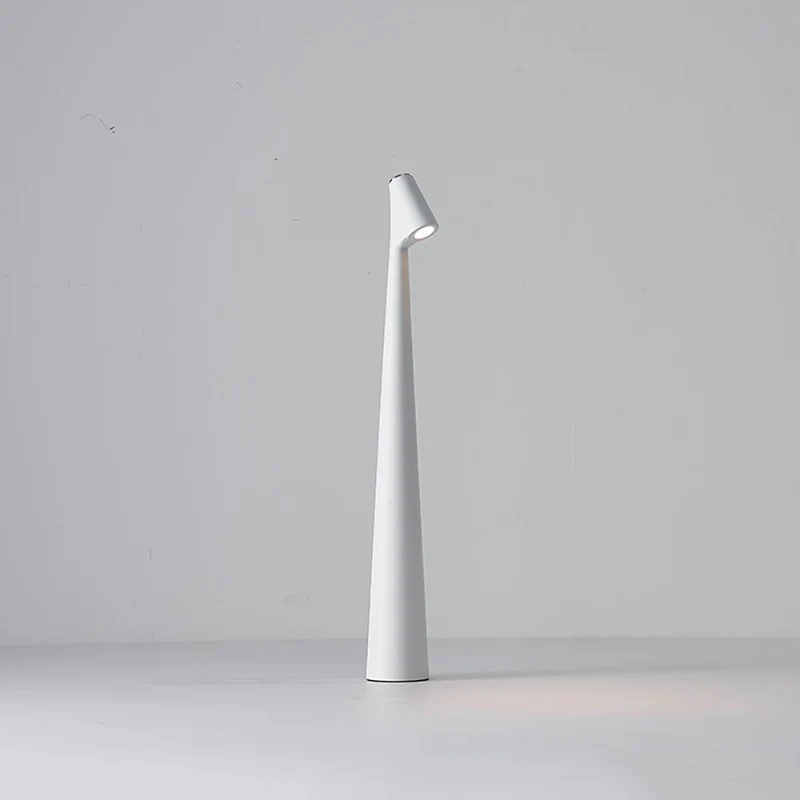 Skanto | Skanto LED-Drahtleuchte im minimalistischen Design | Tischleuchte