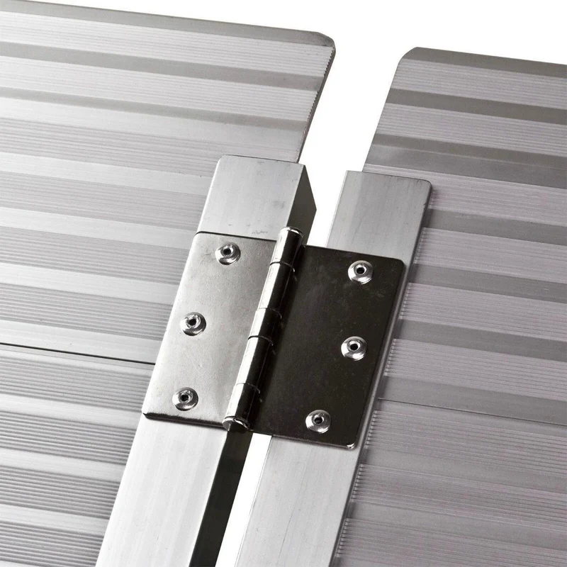 Auffahrrampe Aluminium klappbar 272 kg