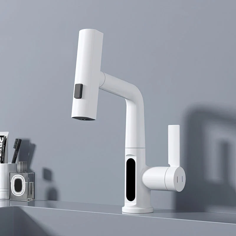 Skanto | SmartFaucet Pro: Intelligenter Wasserhahn mit Digitalanzeige