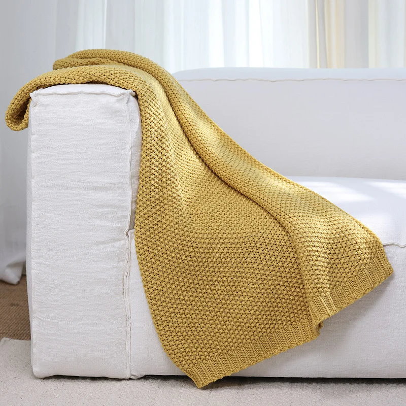 Strukturierter Stricksofa-Überwurf