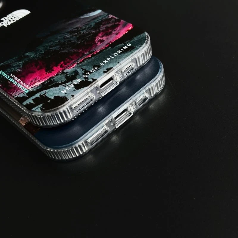 Skanto | Galvanisierte Buchstaben-Schneeberg-Handyhülle für iPhone