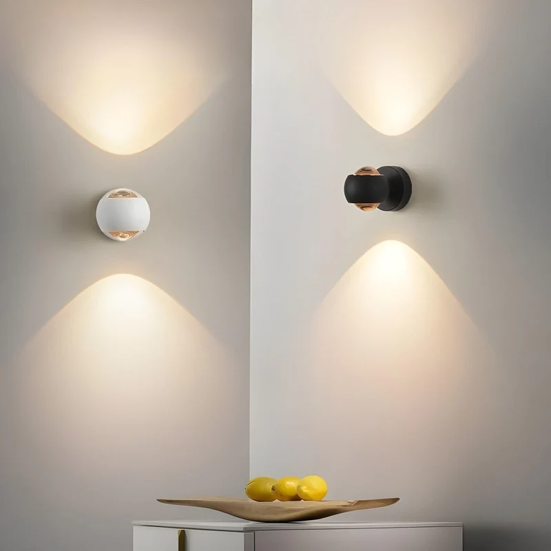 Skanto | Licht - Moderne schwenkbare Wandlampe