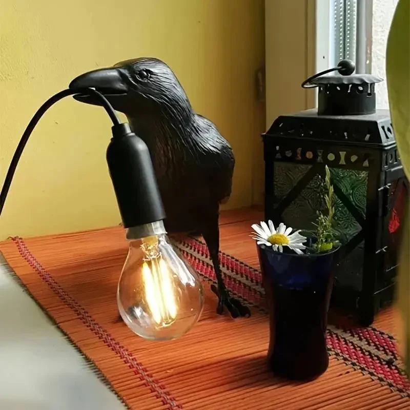 Skanto | E14 Glühbirne mit Stecker Gotische Rabenlampe Vintage Harz Vogellampe für Nachttisch, Büro, Wohnzimmer Landhaus Art Deco Stil