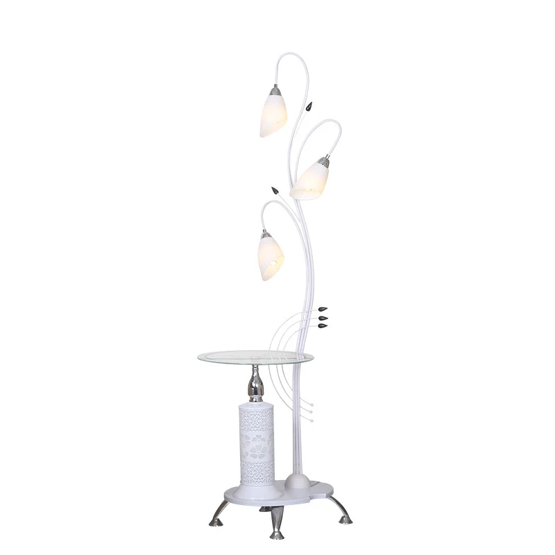 Moderne Stehlampe