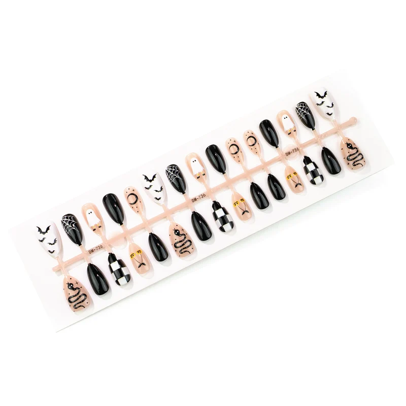 Halloween-Thema Press-On Nagelkunst Set 1790738307