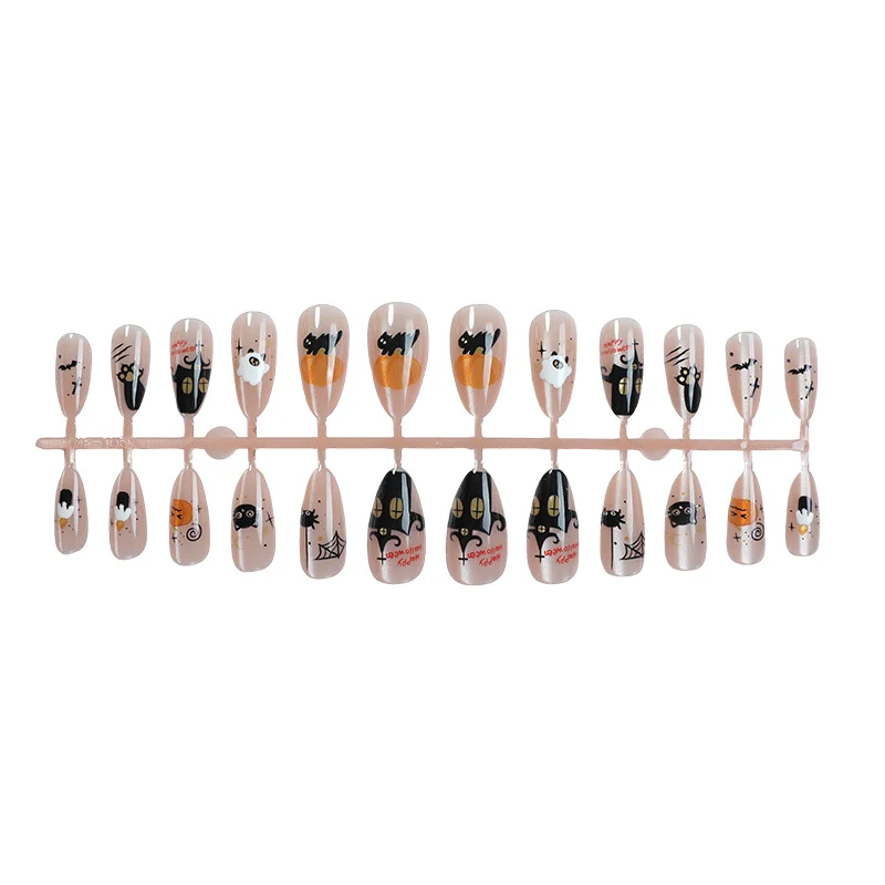 Halloween-Themen Nagelkunst Press-On Kollektion