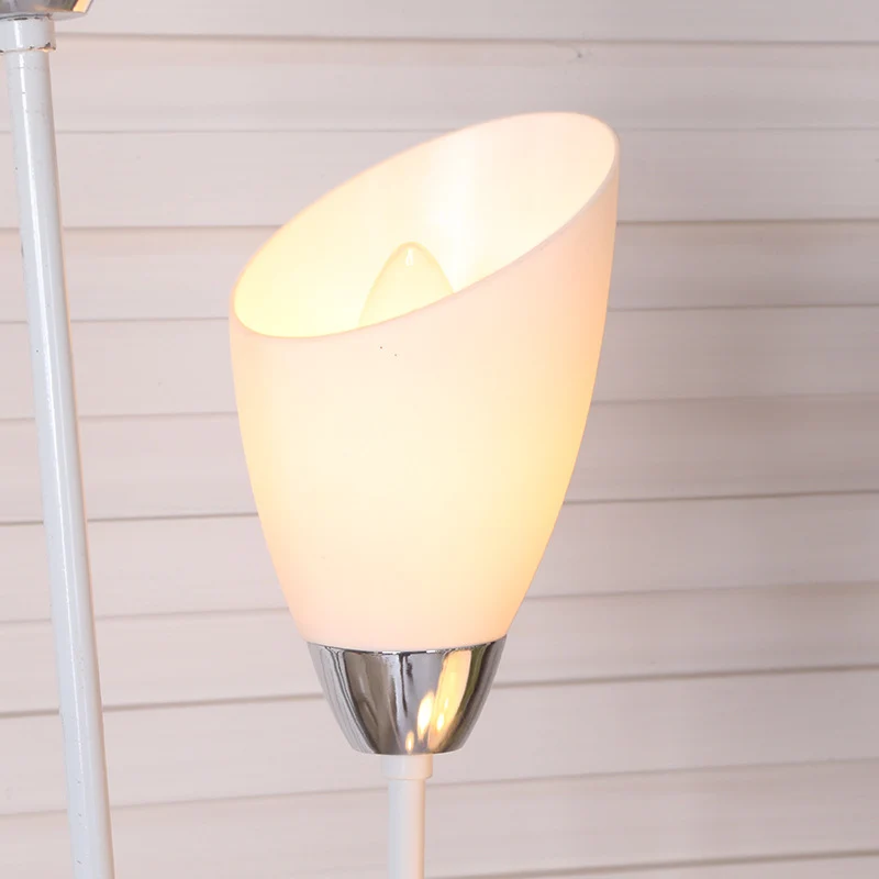 Künstlerische LED Stehlampe