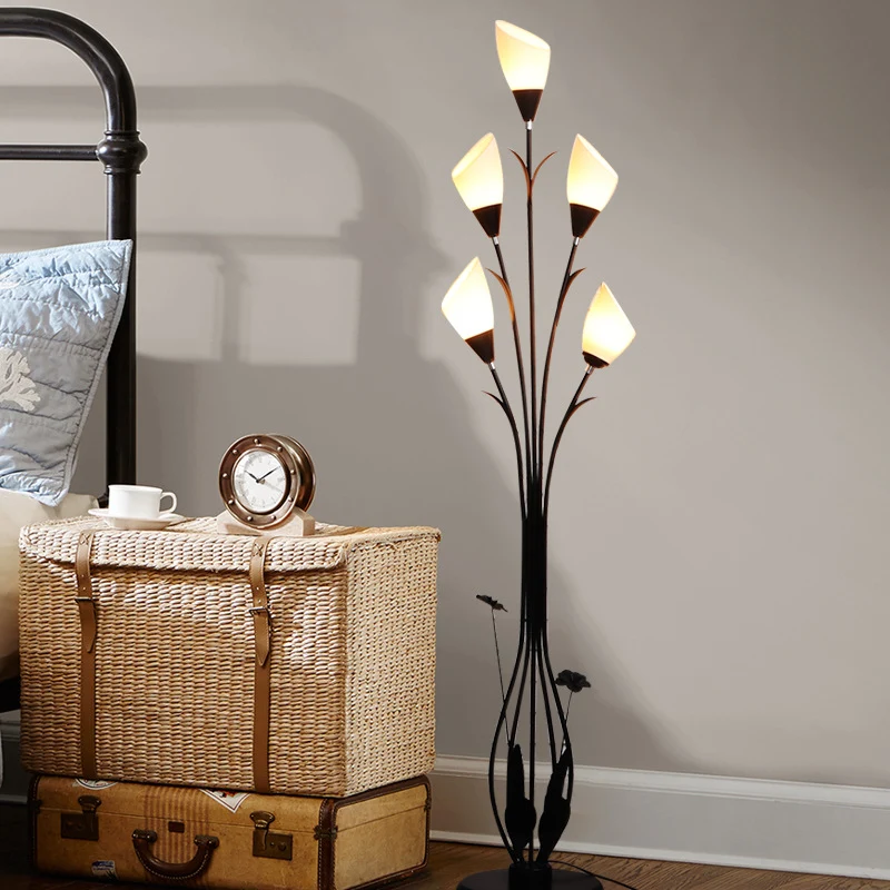 Künstlerische Floral Stehlampe