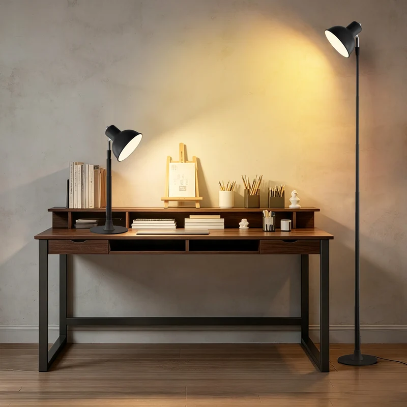 Höhenverstellbare LED-Stehlampe