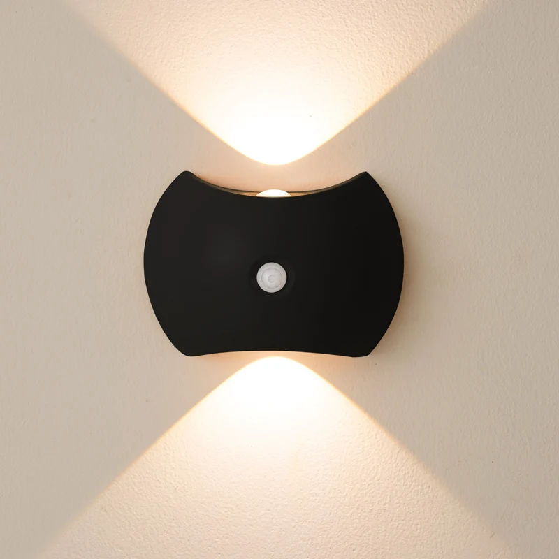 Bewegungsgesteuerte LED-Wandlampe