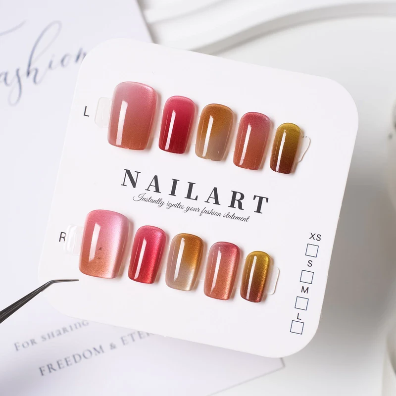 Dekorativer Stiletto Press-On Nagelset