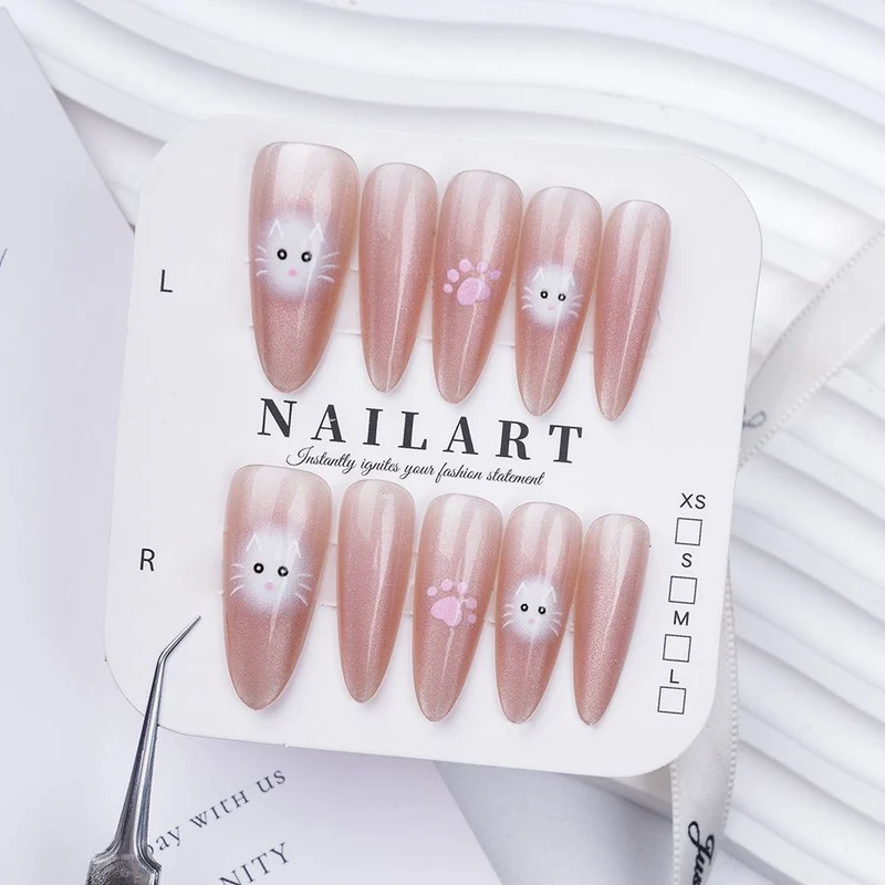 Dekorativer Stiletto Press-On Nagelset